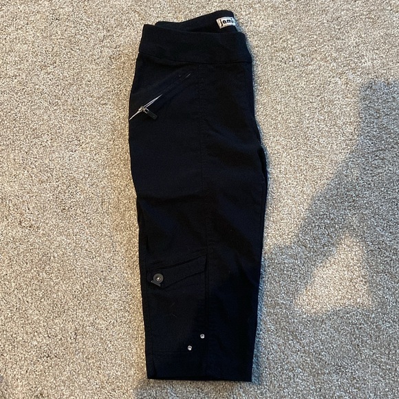 Golf Capris - W - Picture 2 of 3